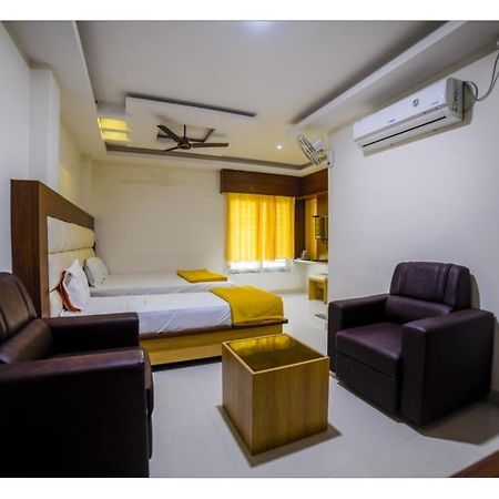 Jrs Residency Vellore Kültér fotó